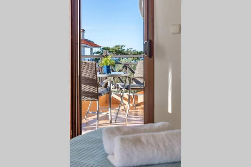 Onar Seafront Maisonette Nikiti  Greece